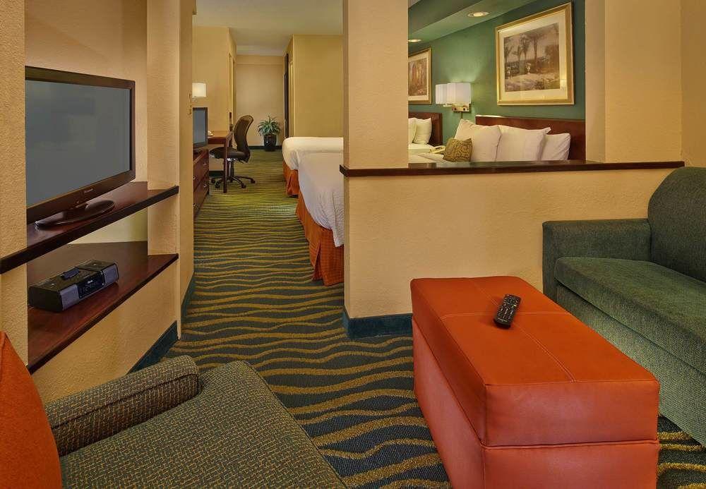 Fairfield Inn And Suites By Marriott Palm Beach Kültér fotó