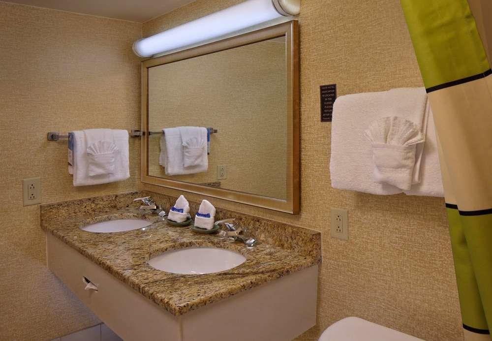 Fairfield Inn And Suites By Marriott Palm Beach Kültér fotó